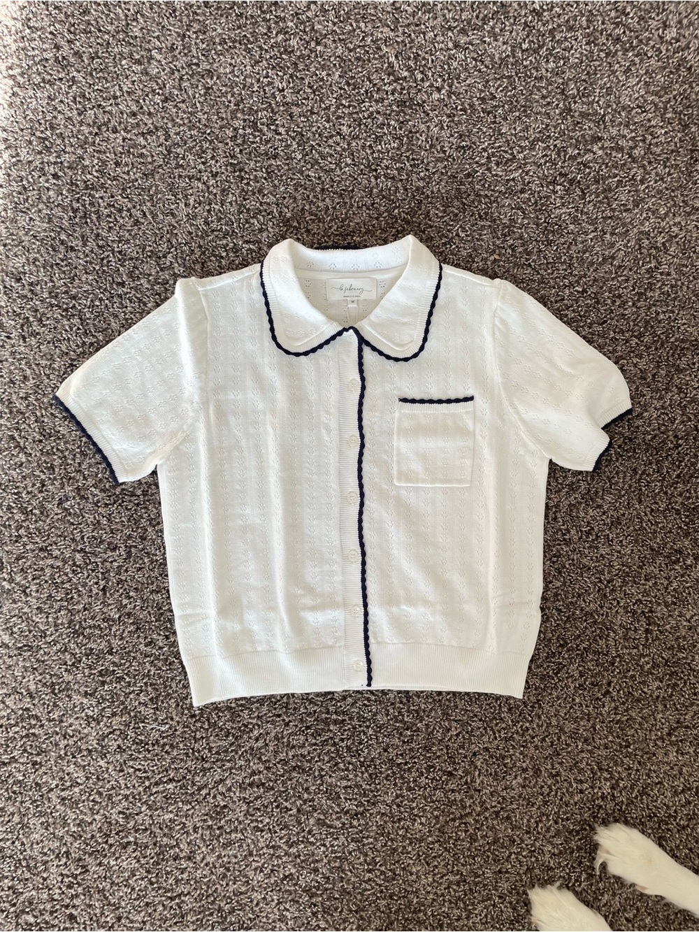 White Short-Sleeve Knit Polo Top with Navy Piping
